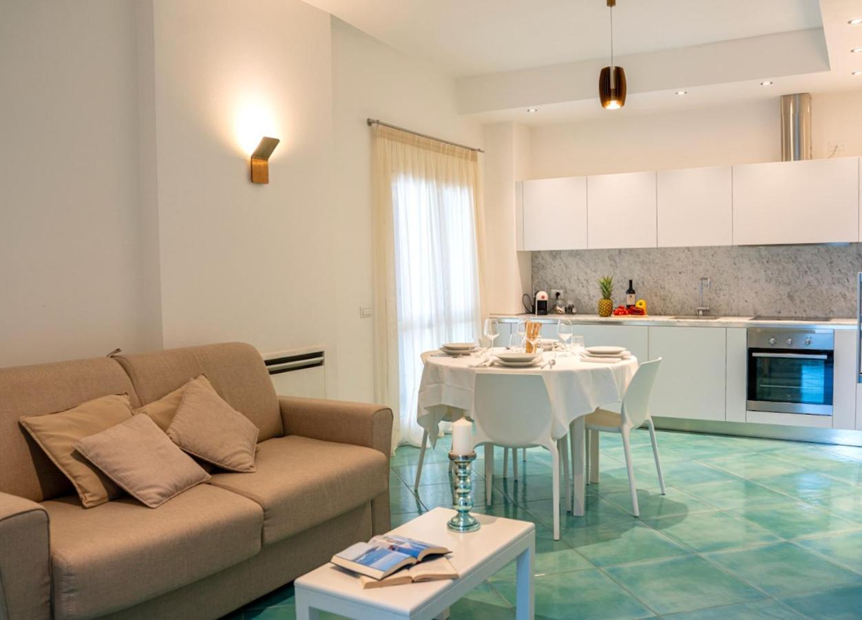 Appartamenti & Villa Il Delfinetto San Vincenzo Pokoj fotografie